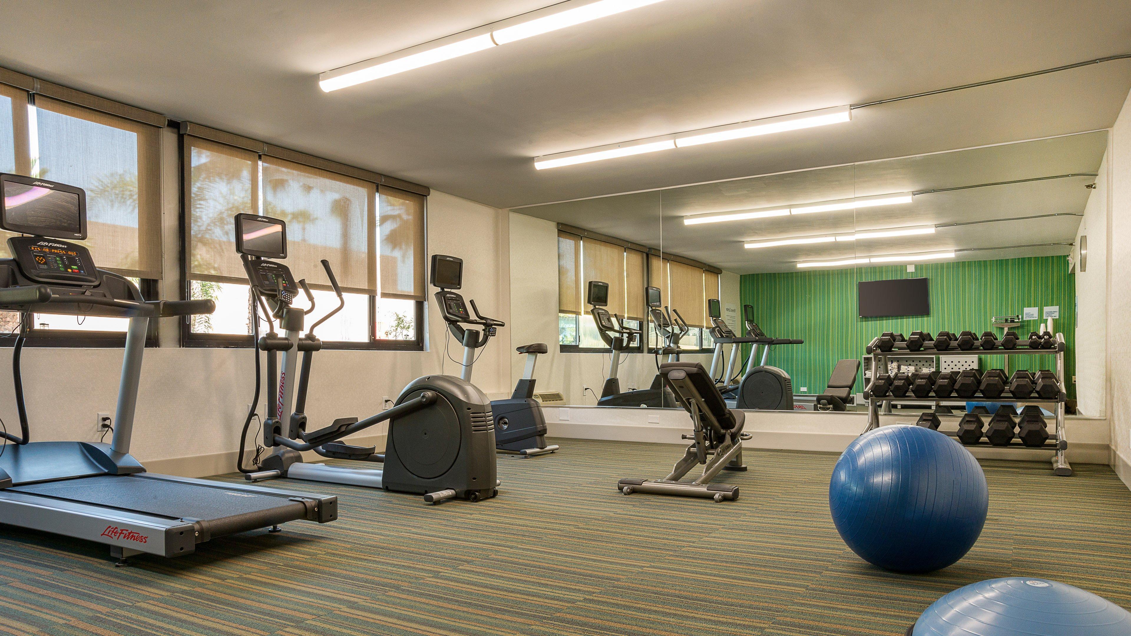 Holiday Inn Express Fullerton-Anaheim By Ihg Exterior foto